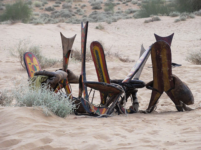 Saddles in the sand