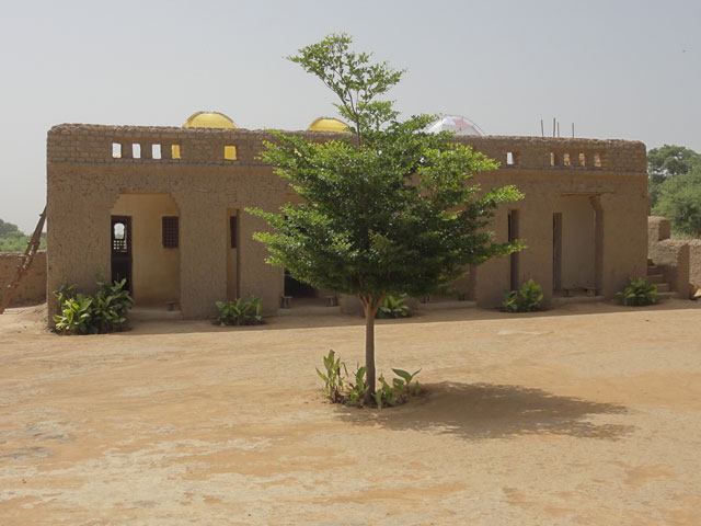 Living on the roof of the campement