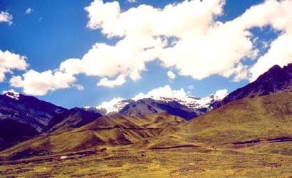 Altiplano - the plain as seen from the train between Cuzco and Puno